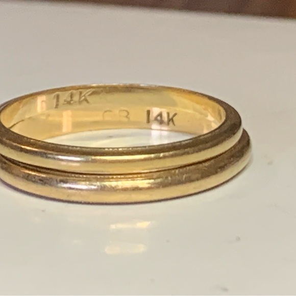 14K Gold Women's Ring Set. Stacker rings! - Picture 4 of 10